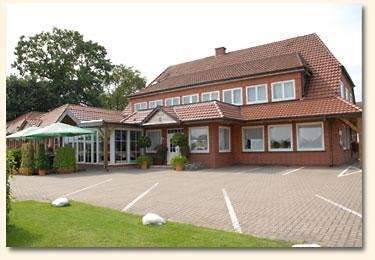 Land-Gut-Hotel Restaurant Kreuz Meyer Stuhr Esterno foto