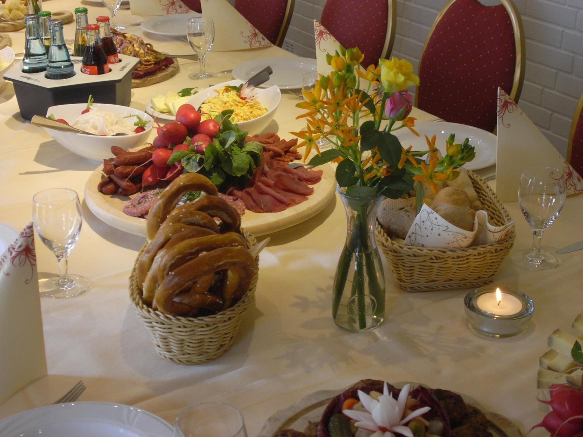 Land-Gut-Hotel Restaurant Kreuz Meyer Stuhr Esterno foto